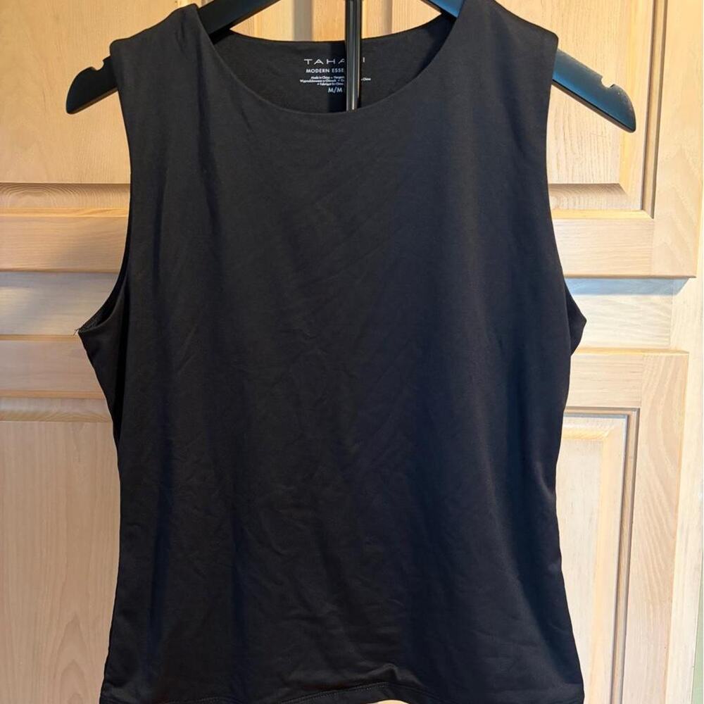 Tahari modern essentials black tank